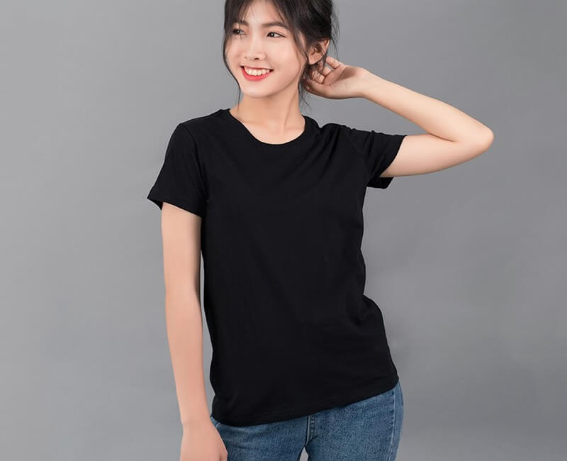 Áo thun basic trơn màu đơn giản tinh tế Áo thun basic trơn màu đơn giản tinh tế