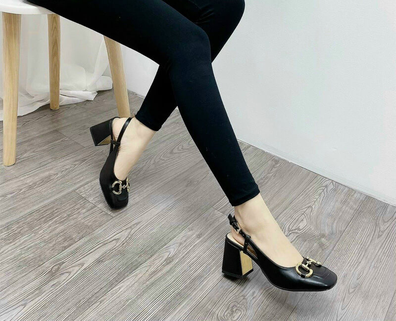 Giày sandal nữ dịu dàng nữ tính Giày sandal nữ dịu dàng nữ tính