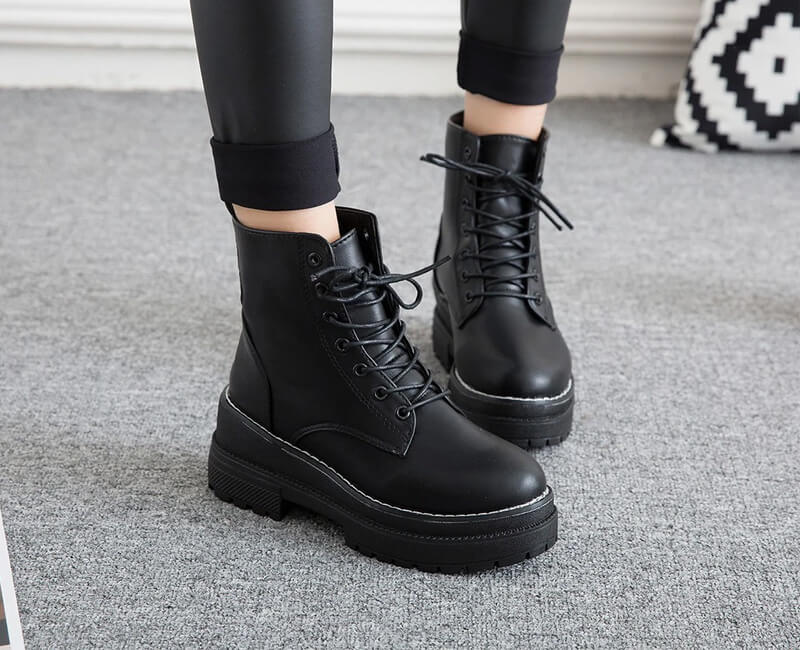 Giày boot nữ phong cách cuốn hút Giày boot nữ phong cách cuốn hút